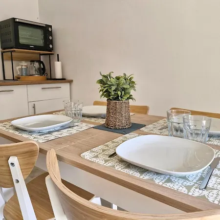 Semesterbostad Cosy Le Margant Pour 4 Personnes *